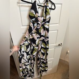 Size Large. Lulus. Jumpsuit.